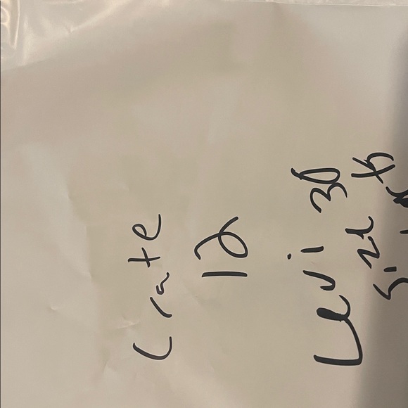 Denim Women's Shorts Levi’s size 30 - Picture 8 of 8